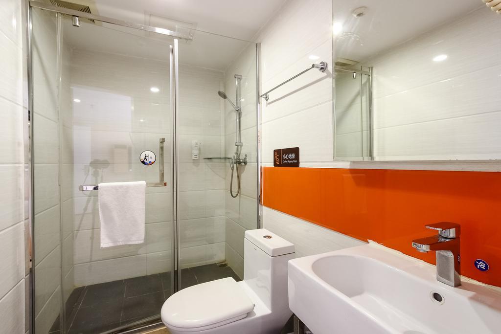 7Days Premium Guangzhou Tianhe Shipaiqiao Hotel Ngoại thất bức ảnh